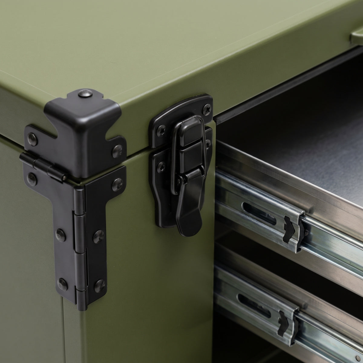 Portable Aluminum Outdoor Kitchen Storage Case